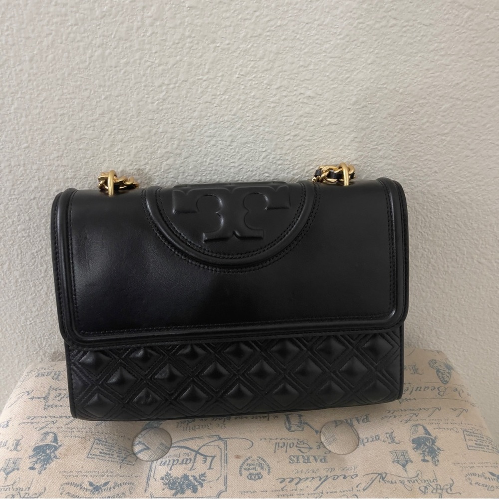 FLEMING CONVERTIBLE SHOULDER BAG - Picture 10 of 11